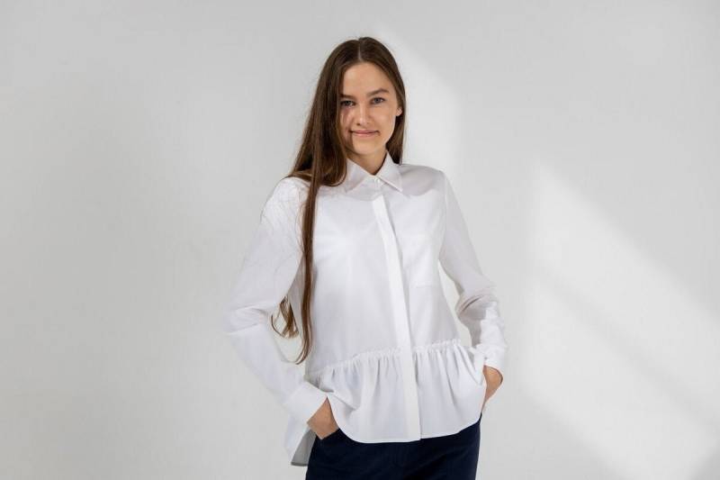 Weißes Hemd/Viskose Bluse Locker Sitzend Rüschenhemd von LejaClothes