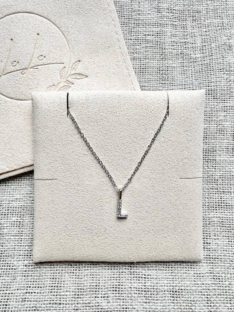 Buchstabenanhänger Buchstabe Initial Schmuck Halskette Charm Anhänger Lettercharm 925 Sterlingsilber Geschenkidee Kette Buchstabenkette Buchstabenanhänger Buchstabe Initial Schmuck Halskette Charm Anhänger Lettercharm 925 Sterlingsilber Geschenkidee Kette Buchstabenkette von LeleShopDE