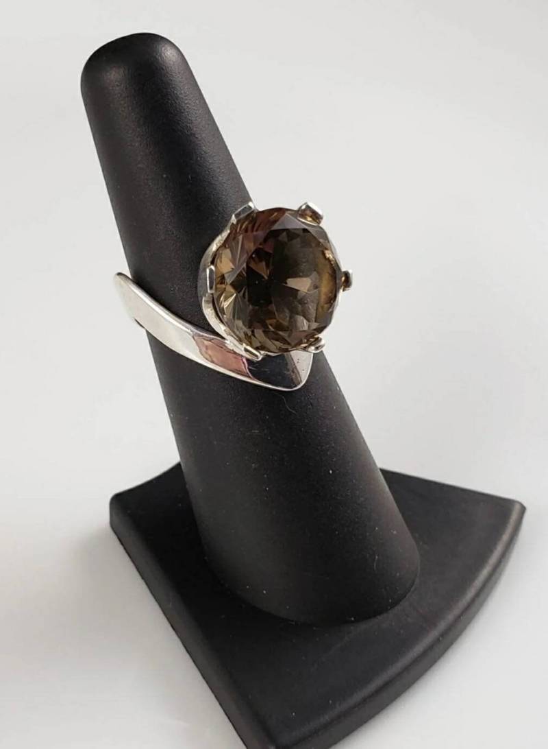 Taxco Champagner Topaz Signierter Solitär Statement Ring-Circa 1940 von LelenaPeacock