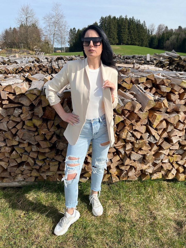 Lelü Fashion Kurzblazer Blazer mit gerafften Ärmeln 2 aufgesetzte Taschenklappen (rein dekorativ, ohne Funktion) von Lelü Fashion