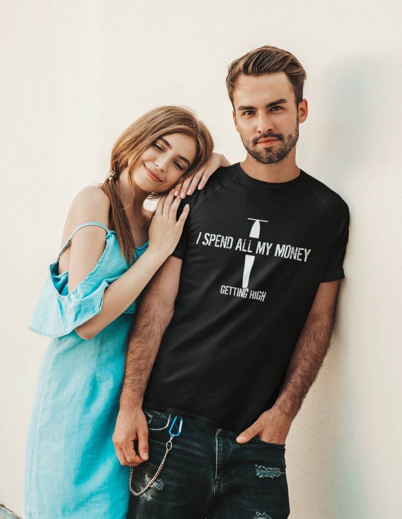 Piloten Shirt Mit Hilarious Statement - I Spend All My Money Making High in The Sky von LemaLode
