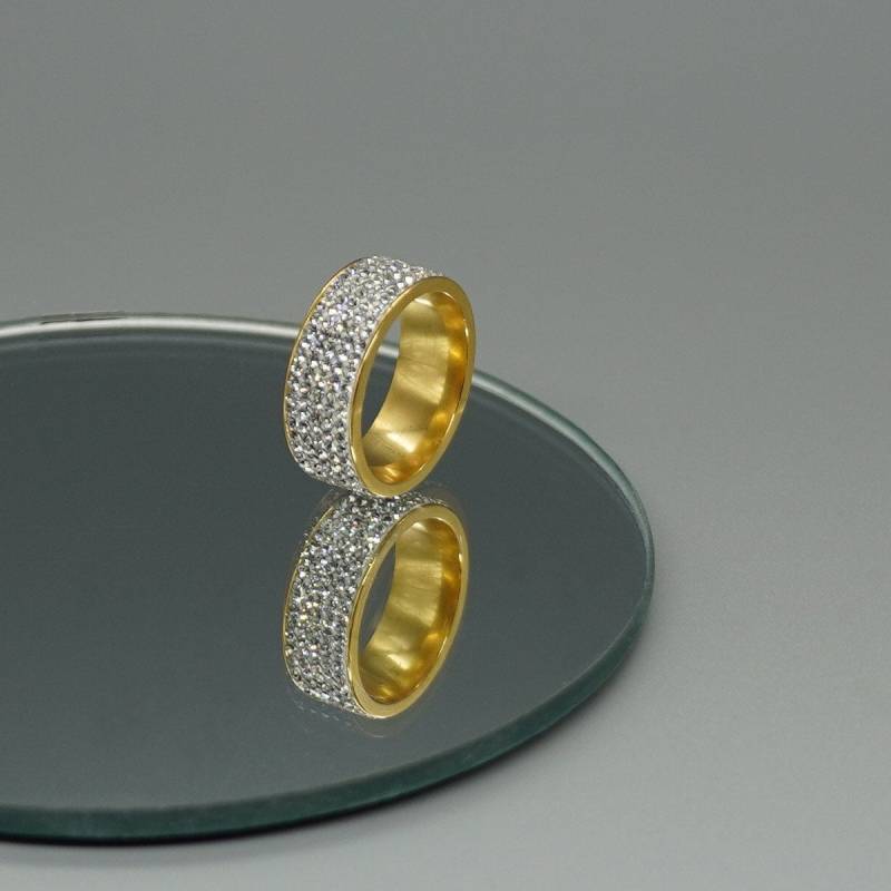Ring Gold Allover Iced Out, Muster, Damenring, Herrenring, Glänzend Vergoldet, Strasssteine, Glitzernd, Hip Hop, Hiphop, Strass Ring Gold Allover Iced Out, Muster, Damenring, Herrenring, Glänzend Vergoldet, Strasssteine, Glitzernd, Hip Hop, Hiphop, Strass von LemasBling
