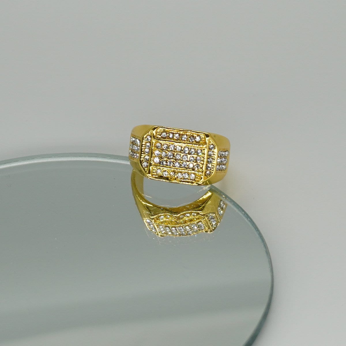 Ring Gold Felder Iced Out, Herrenring, Glänzend Vergoldete Metalllegierung Mit Strasssteinen, Glitzernd, Hip Hop, Hiphop Ring Gold Felder Iced Out, Herrenring, Glänzend Vergoldete Metalllegierung Mit Strasssteinen, Glitzernd, Hip Hop, Hiphop von LemasBling