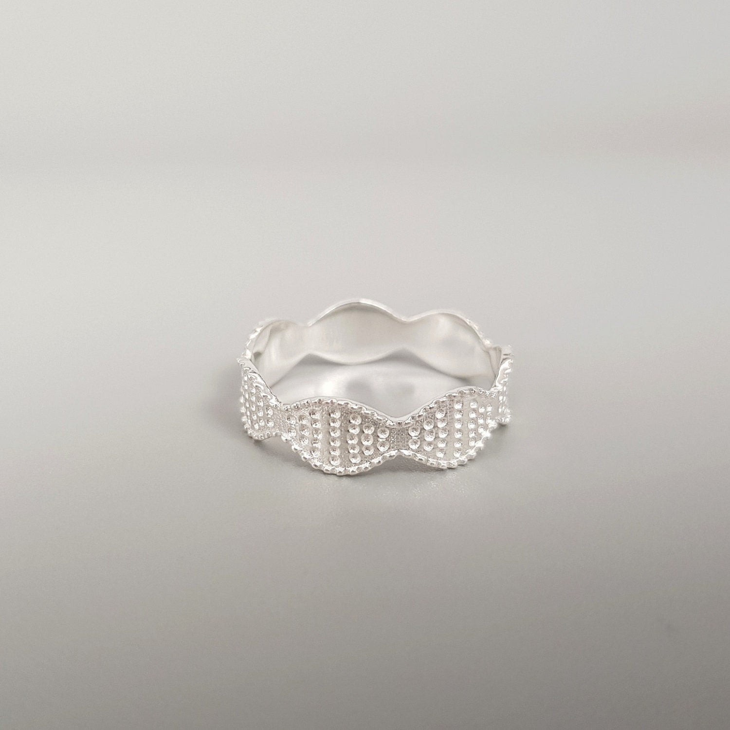 Ring Silber Glänzend Gestreifte Ovale Sterlingsilber Ring Silber Glänzend Gestreifte Ovale Sterlingsilber von LemasBling