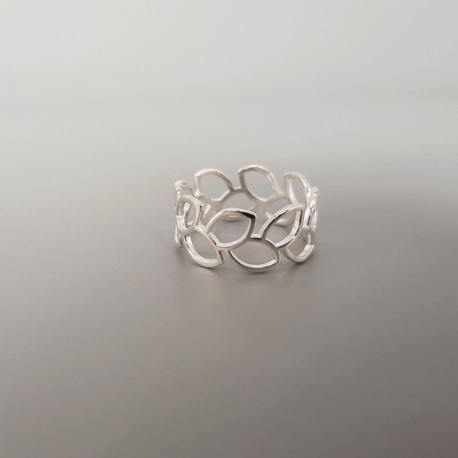 Ring Silber Glänzend Offenes Blättermuster Sterlingsilber Ring Silber Glänzend Offenes Blättermuster Sterlingsilber von LemasBling