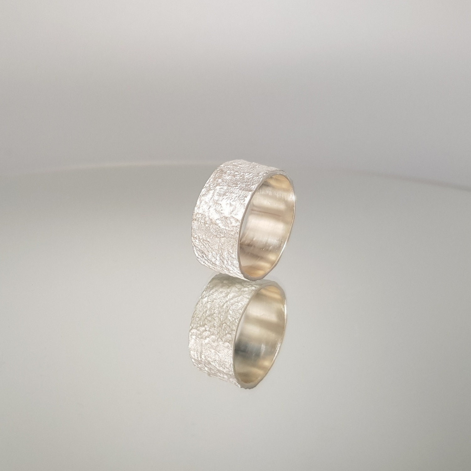 Ring Silber Struktur Mattiert Gebürstet 9 Mm Sterlingsilber Ring Silber Struktur Mattiert Gebürstet 9 Mm Sterlingsilber von LemasBling