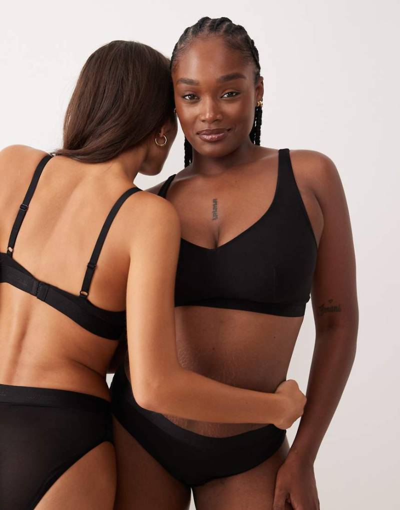 Lemonade Dolls - Fuller Bust - So Soft - Mesh-Bustier in Schwarz Lemonade Dolls - Fuller Bust - So Soft - Mesh-Bustier in Schwarz von Lemonade Dolls