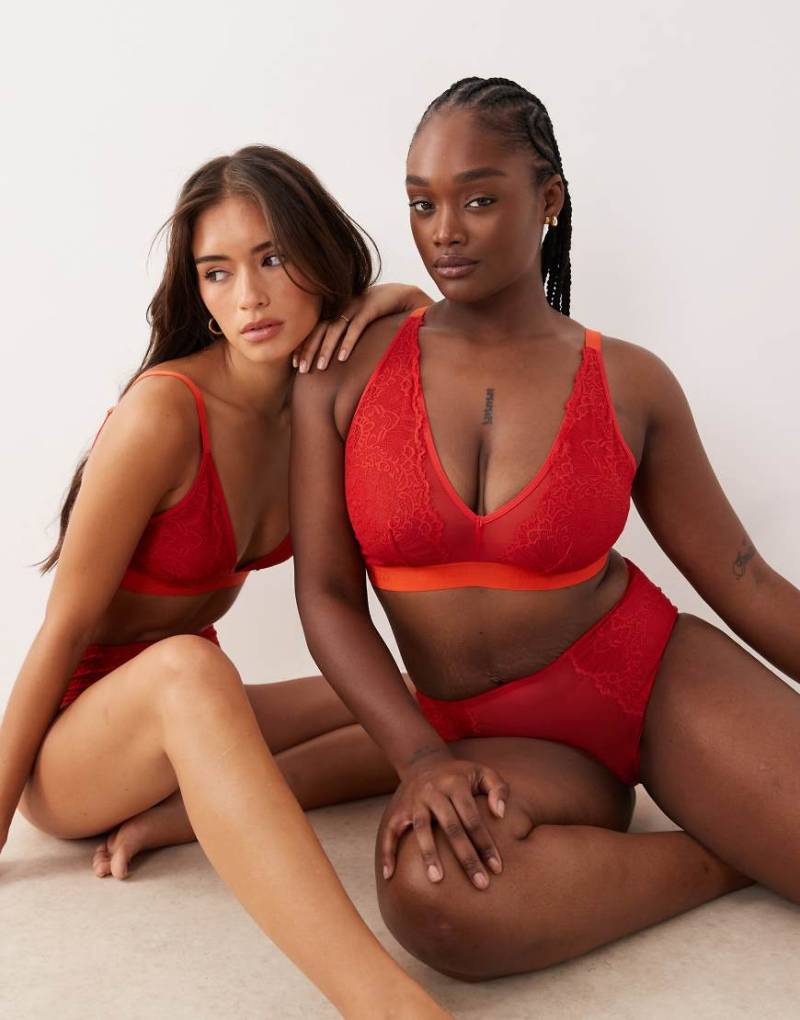 Lemonade Dolls - Synergy - Bustier aus Spitze und Netzstoff in Goji-Beerenrot Lemonade Dolls - Synergy - Bustier aus Spitze und Netzstoff in Goji-Beerenrot von Lemonade Dolls