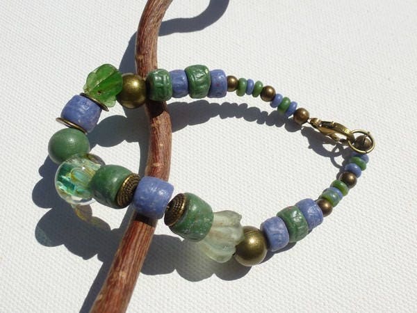 50 % Bereits Angewendet - Armband Aus Perlen in Bronze, Wiesengrün Und Blau von LemondedIDama