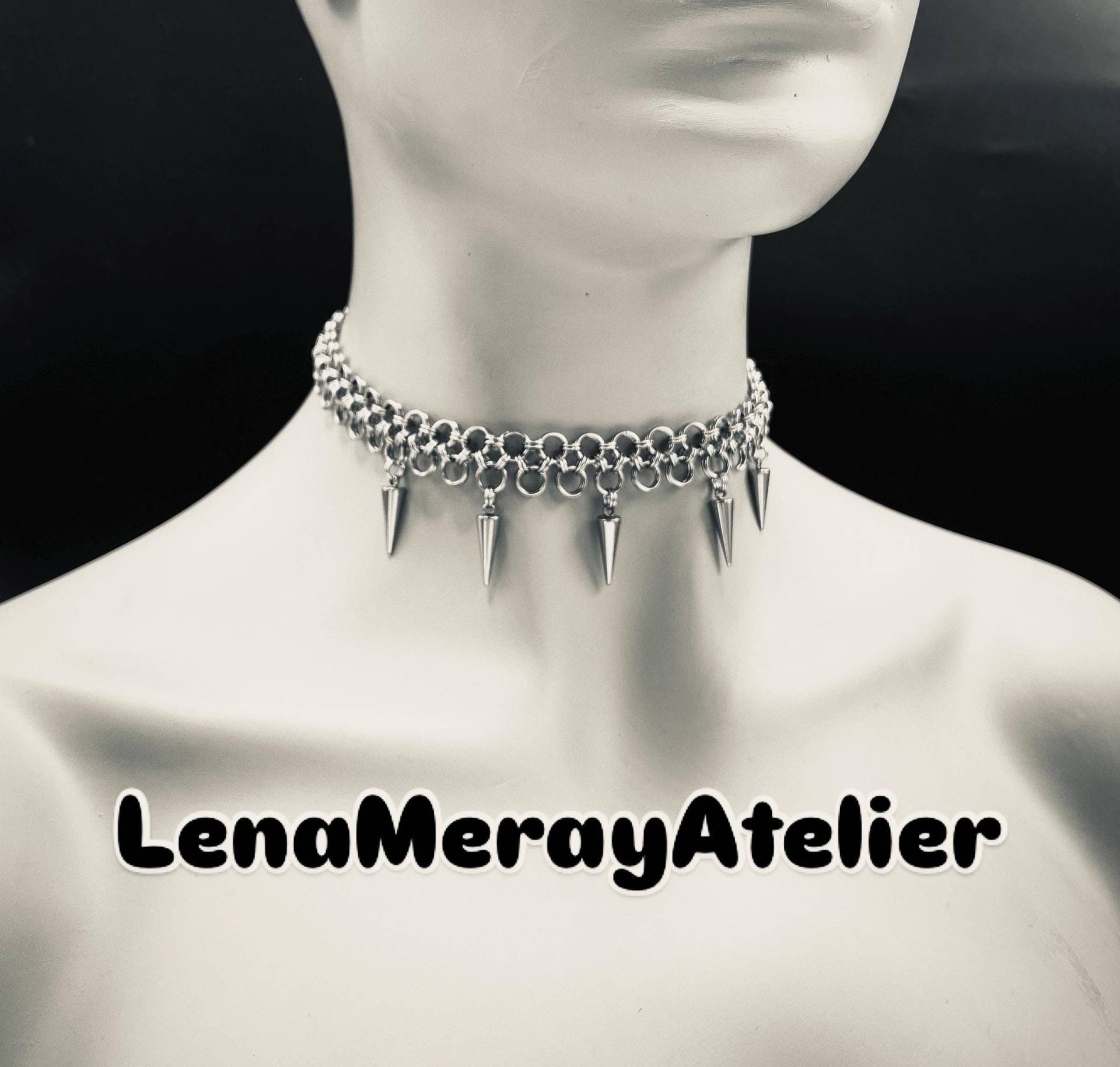 Kettenhemd Mit Spike Charms Aus Edelstahl von LenaMerayAtelier