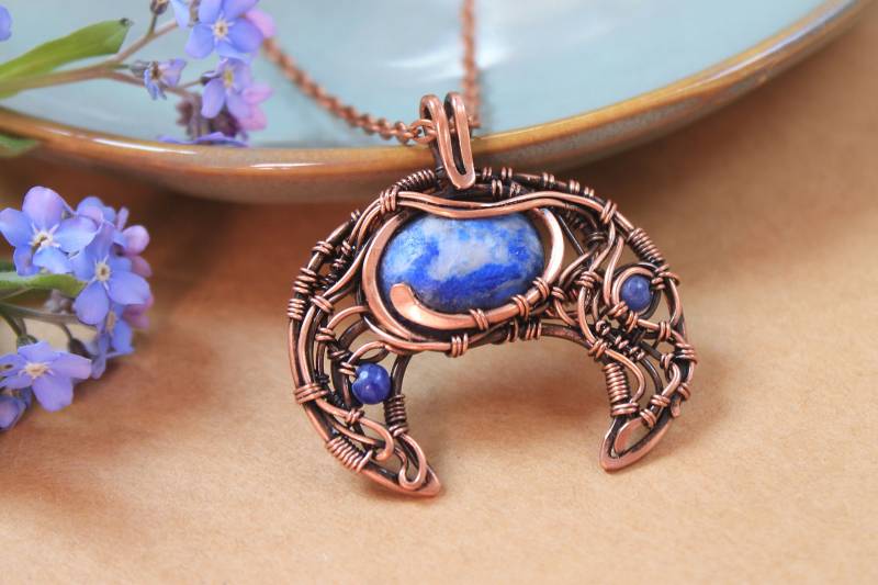 Mond Halskette Draht Gewickelt Anhänger Kupferschmuck Schmuck Lapislazuli Handwerker Kupferanhänger Mutter Geschenk von LenaSinelnikArt