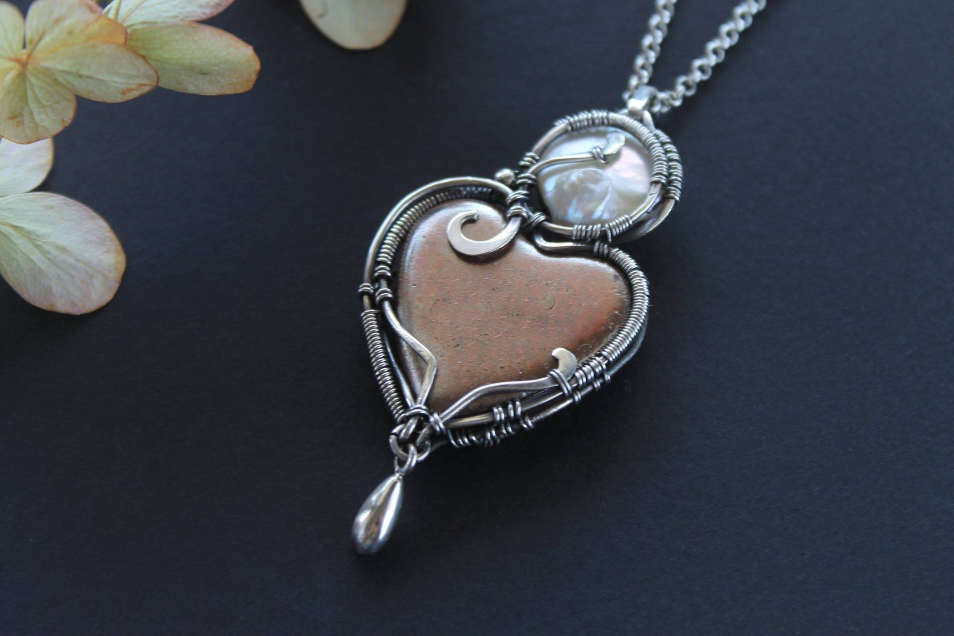 sterling Silber Draht Gewickelt Anhänger Herz Keramik Heady Wire Wrap Perlen Halskette Geschenk Für Sie Schmuck von LenaSinelnikArt