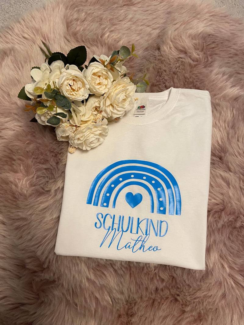 Einschulungs T-Shirt Personalisiert Mit Namen Regenbogen Shirt Schulbeginn Einschulung 2021 Junge Mädchen Schulstart von LenasgeschenkeDE