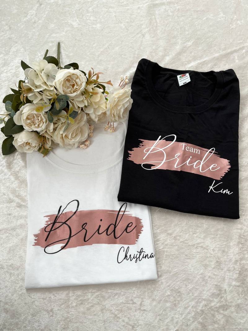 Junggesellinnenabschied T-Shirts Personalisiert Bride To Be Team Bridesquad Jga Shirts Braut Brautjungfern von LenasgeschenkeDE