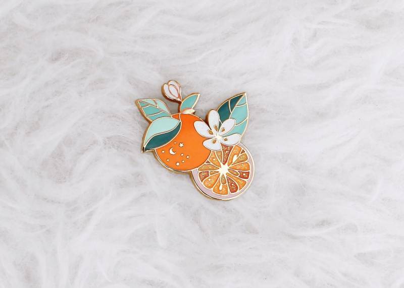 Orangenblütennadel Mit Pailletten - Zitrusbrosche Blumenaccessoire Und Geschenk Orangenblütennadel Mit Pailletten - Zitrusbrosche Blumenaccessoire Und Geschenk von LencrerieMarine