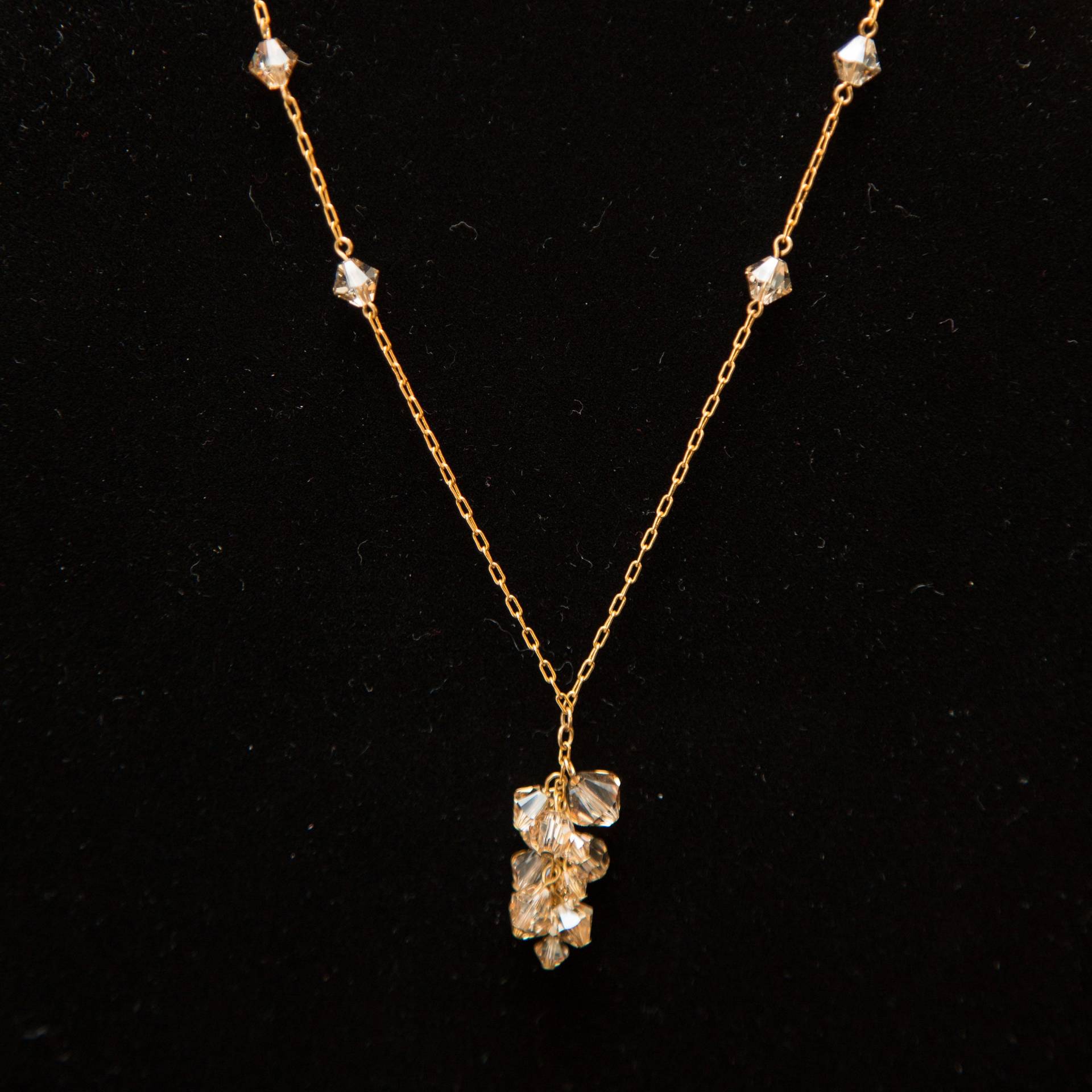 Goldener Schatten Kristall Cluster Tropfen Halskette Goldener Schatten Kristall Cluster Tropfen Halskette von LenewoodDesigns