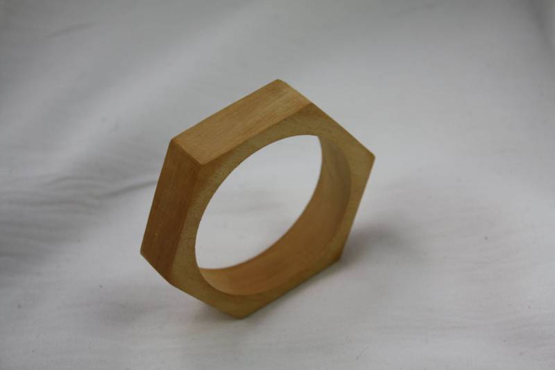 Lenora Dame Rohstoffe 6 Stücke Polygonale Rohholz Armreif Armband Leicht Oval Manschette von LenoraDameStudio