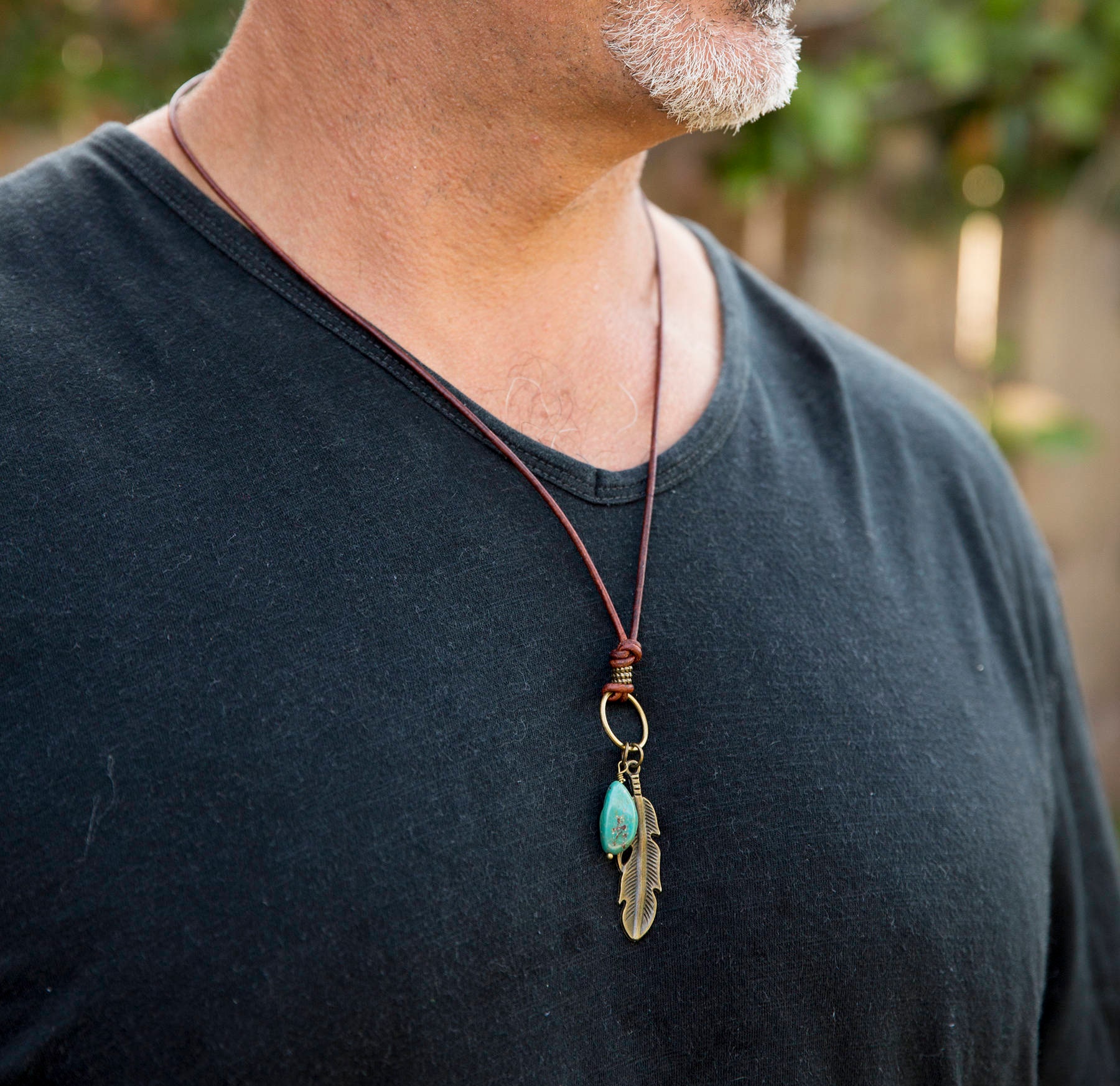 Herren Halskette Türkis Antik Messing Feder Lederkette Unisex Boho Lange Halskette, Chic Herren Halskette Türkis Antik Messing Feder Lederkette Unisex Boho Lange Halskette, Chic von LeoandLovey