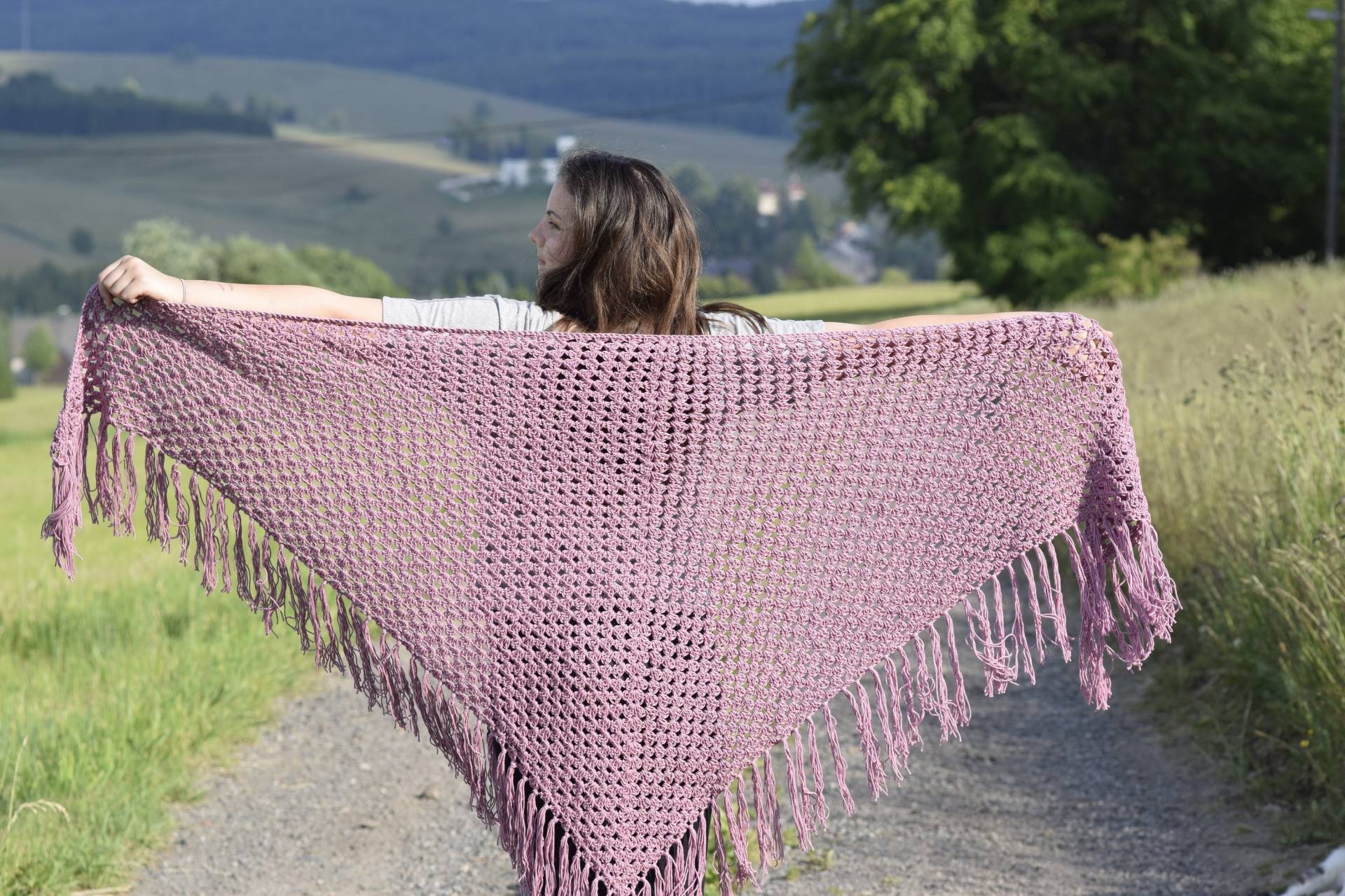 Sale + Ava+ Häkeltuch Aus Baumwolle, Im Tollen Muster in Einem Dunklen Rosenholz, Mit 2, 20M Spannweite, Von Hand Gearbeitet, Häkelstola Sale + Ava+ Häkeltuch Aus Baumwolle, Im Tollen Muster in Einem Dunklen Rosenholz, Mit 2, 20M Spannweite, Von Hand Gearbeitet, Häkelstola von Leomaxi