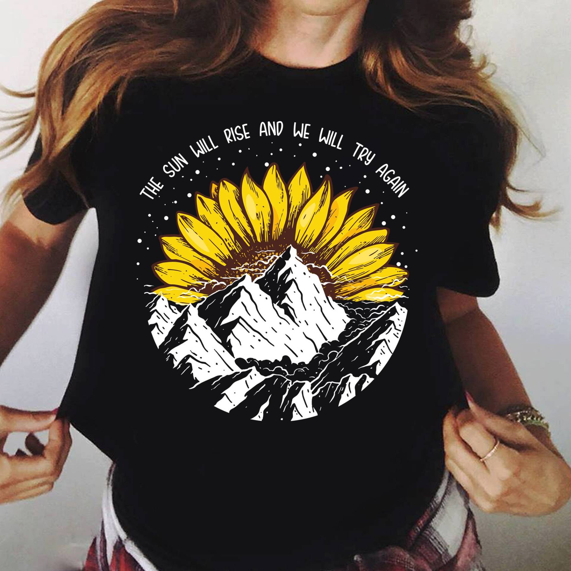 Hippie The Sun Will Rise & We Try Again T-Shirt - Shirt, Soul Peace Love, Life von LeonaTee