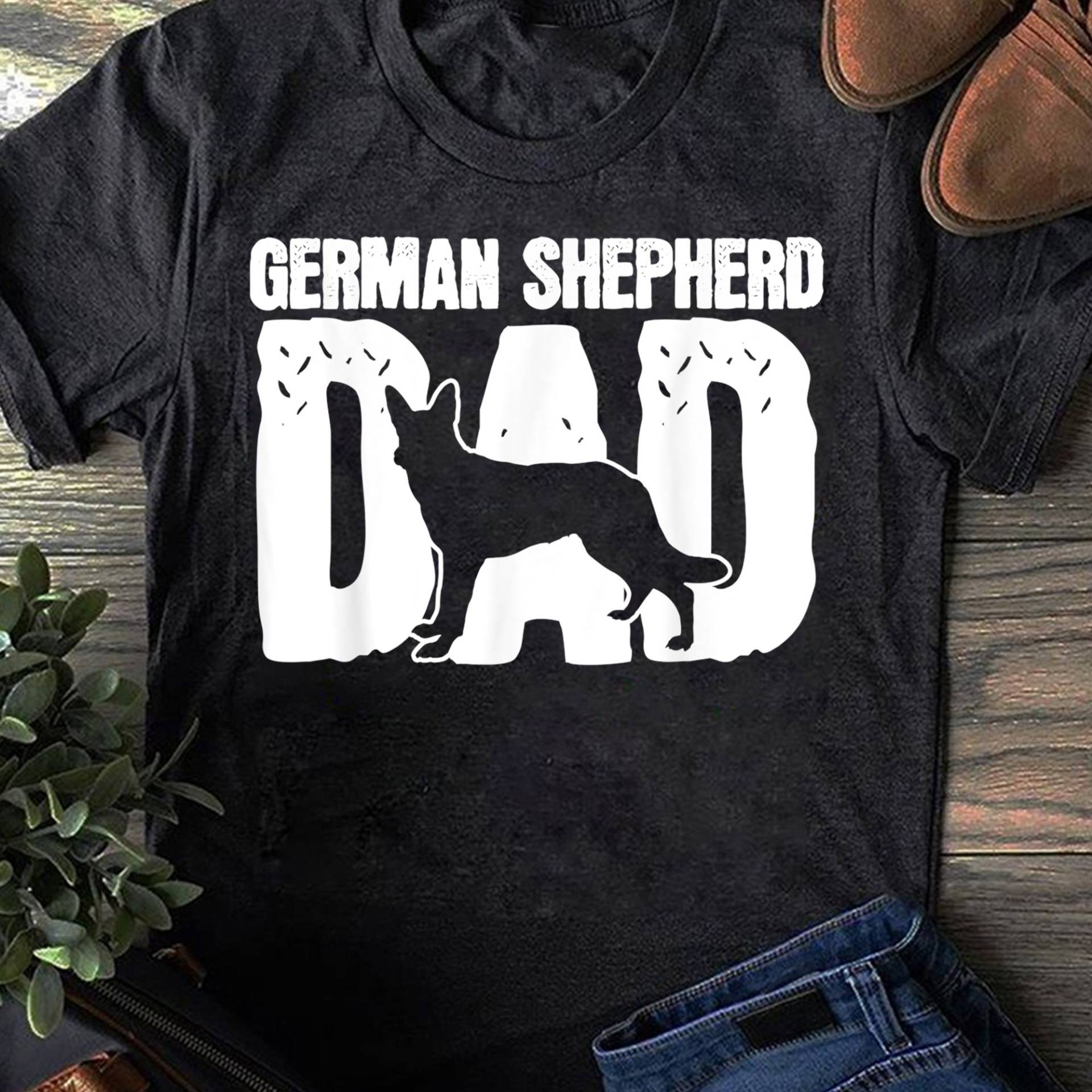 Schäferhund Dad Hundeliebhaber Vatertag T-Shirt - Geschenk Für Lustiger Hund Deutscher Liebhaber Muttertag von LeonaTee
