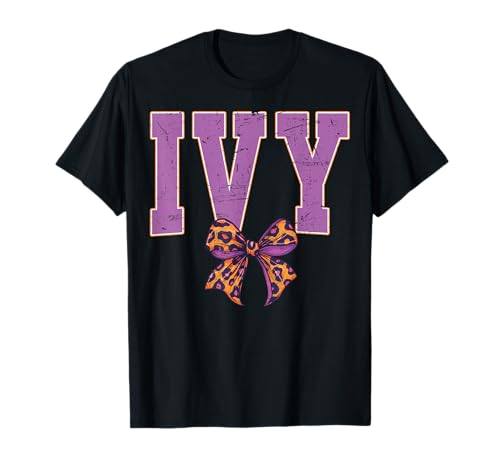 Ivy Leopard Bow Trendy Name Design für Frauen und Mädchen T-Shirt Ivy Leopard Bow Trendy Name Design für Frauen und Mädchen T-Shirt von Leopard Bow Custom Girls nennt Geburtstag cooles T