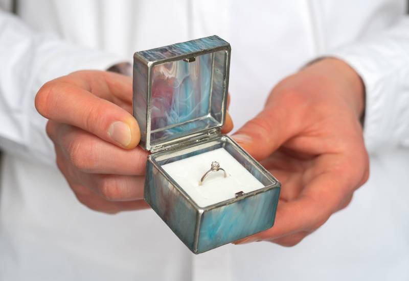 Ringschatulle Blau-Lila Box Für Eheringe Berghochzeit Thema Einzigartige Glas von Leosklo