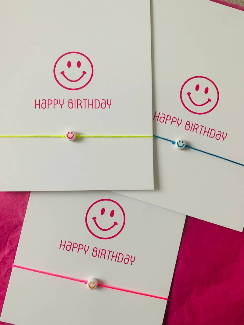Armband Mit Karte | Grußkarte Geschenk Neon Makramee Postkarte Geburtstagsgrüsse Perlenarmband Kleine Aufmerksamkeit von LeoundLou