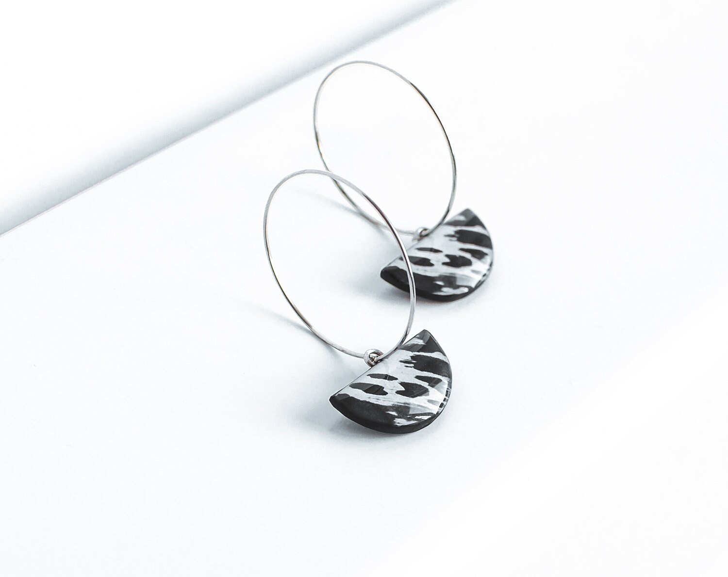 Baumeln Tier Ohrringe Zebra Schmuck Baumeln Tier Ohrringe Zebra Schmuck von Lepun