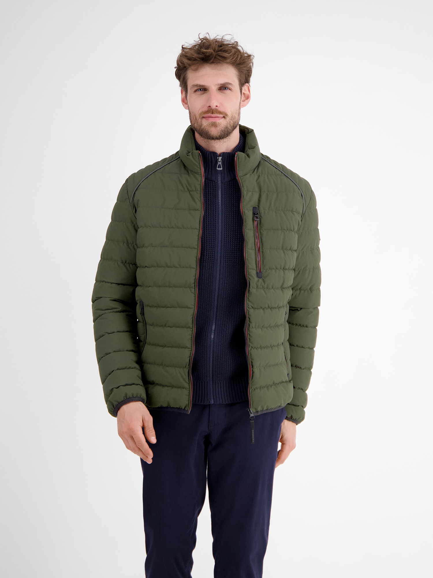 LERROS Steppjacke "LERROS Light-Weight Herren Steppjacke", ohne Kapuze, Wasserabweisend, atmungsaktiv LERROS Steppjacke "LERROS Light-Weight Herren Steppjacke", ohne Kapuze, Wasserabweisend, atmungsaktiv von Lerros