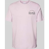 Les Deux T-Shirt mit Label-Stitching Modell 'Legacy' in Flieder, Größe XXL von Les Deux
