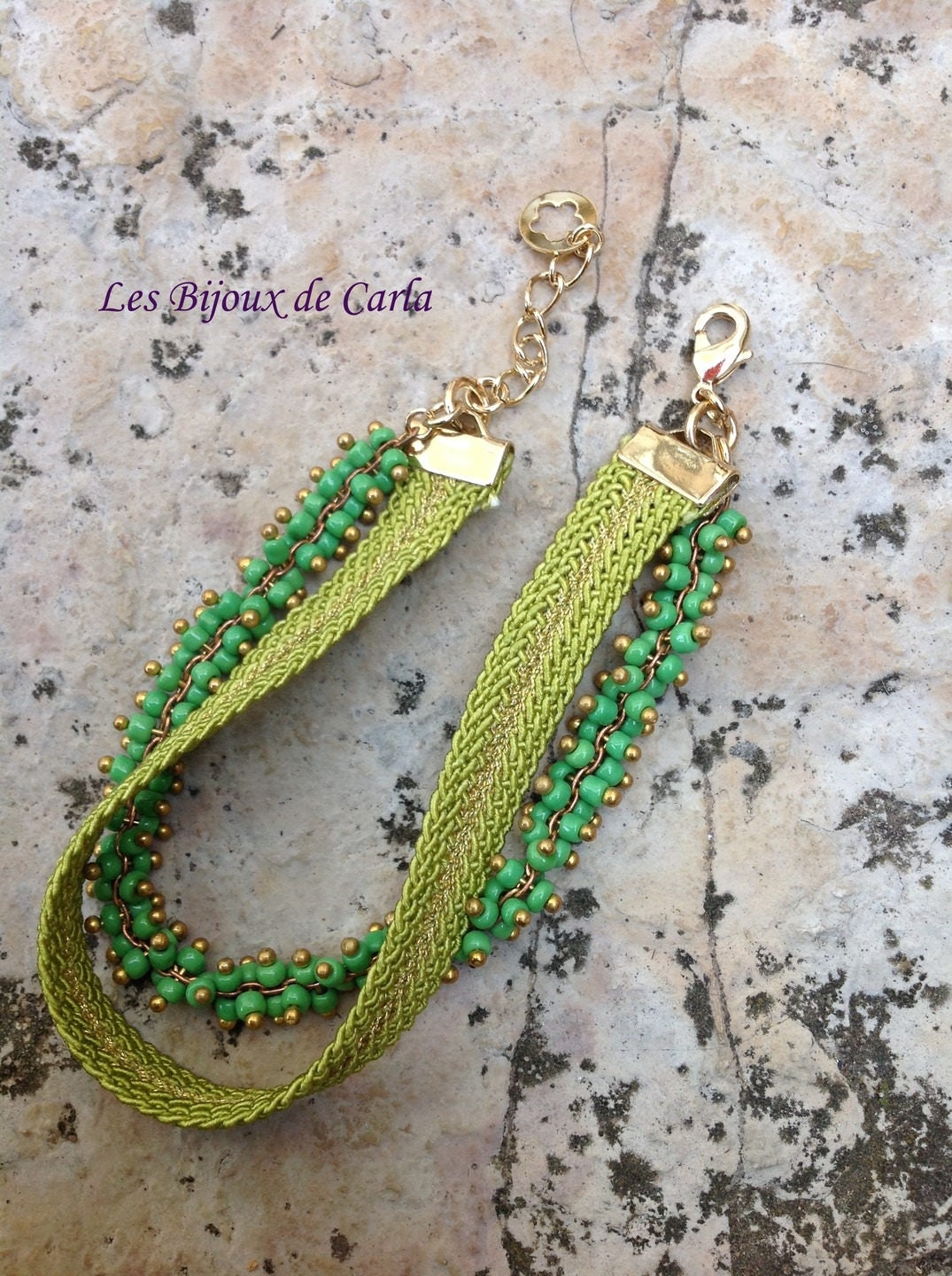 Armband Mit Steinperlen Und Metallgeflecht von LesBijouxdeCarla