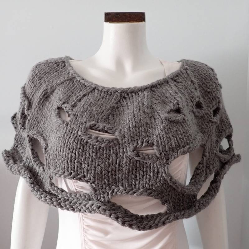 Handgefertigter Cape-Schulterbezug Aus Alpaka-Holzkohle Für Frauen, Geschenk Sie, Schulterbezug-Accessoire 9005 von LesCreationsManon