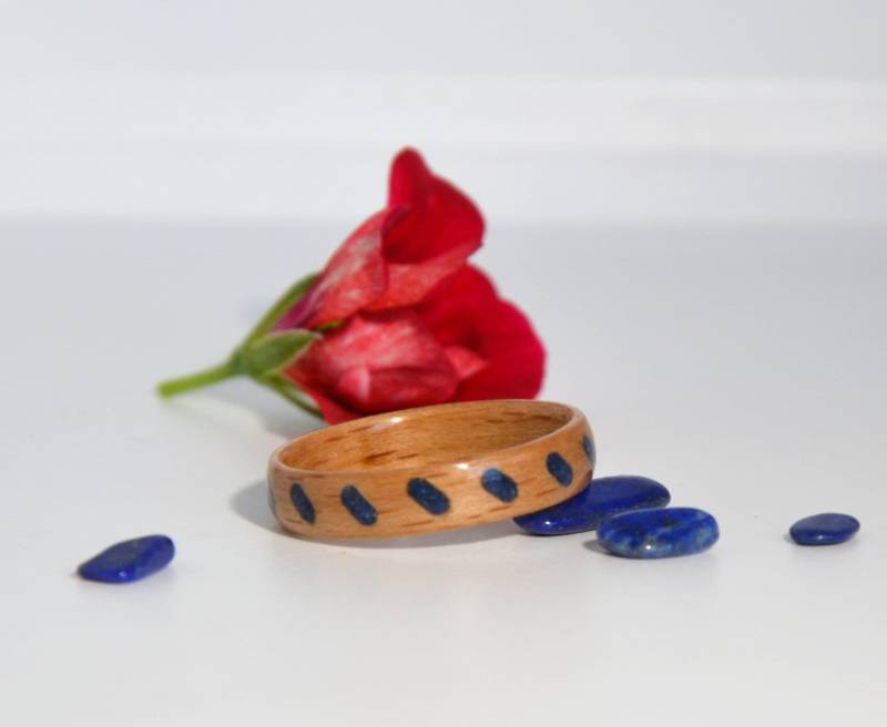 Ring Aus Holz Und Stein, Ehering, Holzring, Schmuck Feinem Steinholz, Handgefertigter Schmuck, Hochzeit, Eiche Lapis von LesLibellulesArt