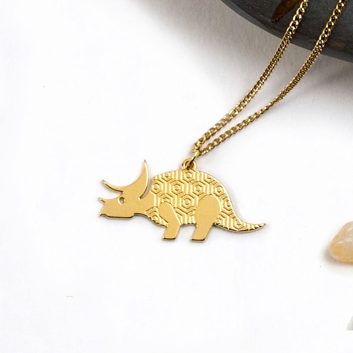 Goldene Oder Silberne Triceratops-Halskette von LesNaturalistes
