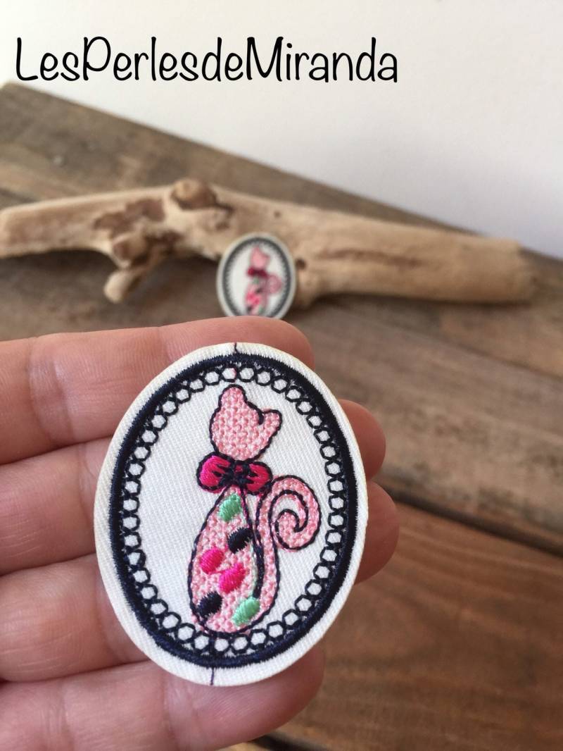 Gestickter Katzen-Patch, Medaillon-Patch, Aufbügler Gestickter Katzen-Patch, Medaillon-Patch, Aufbügler von LesPerlesdeMiranda