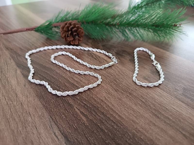 Set Kordelarmband Seil Halskette Armband Geflochten, Verdrehte in Silber, Karabiner von Lesinja