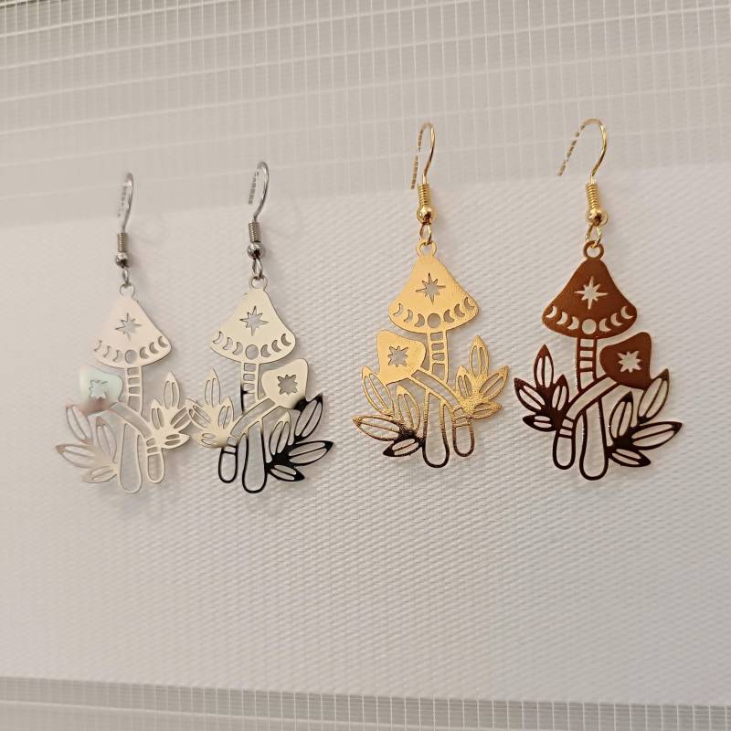 Filigrane Pilze Ohrringe Hängend Leicht Ornament Geschenkbox, Etui, Boho von LesinjaLaden