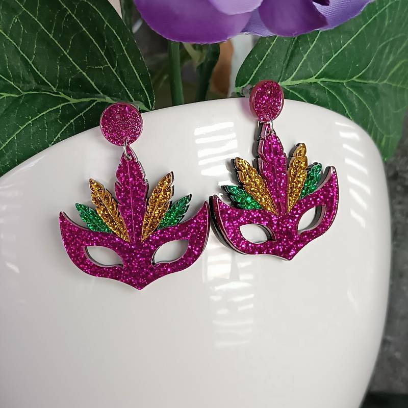 Maske Karneval Maskerade Ohrringe Ohrstecker Laser-Cut Acryl Plastik von LesinjaLaden