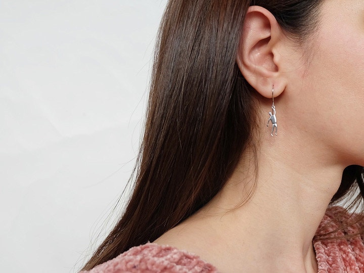 Junge Tänzer Ohrringe, Mädchen Ballerina Baumeln Ballett Tänzerin Ballettschmuck, Tropfenohrringe von Lessaremore