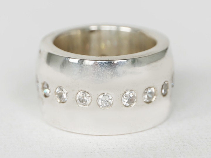 Zirkonia Statement Ring, Zirkonia Ring, Weißer Cz Großer Schwerer Breiter Bandring, Statement Ring von Lessaremore