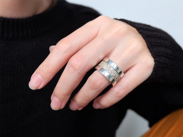 Zirkonia Statement Ring, Zirkonia Ring, Weißer Cz Großer Schwerer Breiter Bandring, Statement Ring von Lessaremore