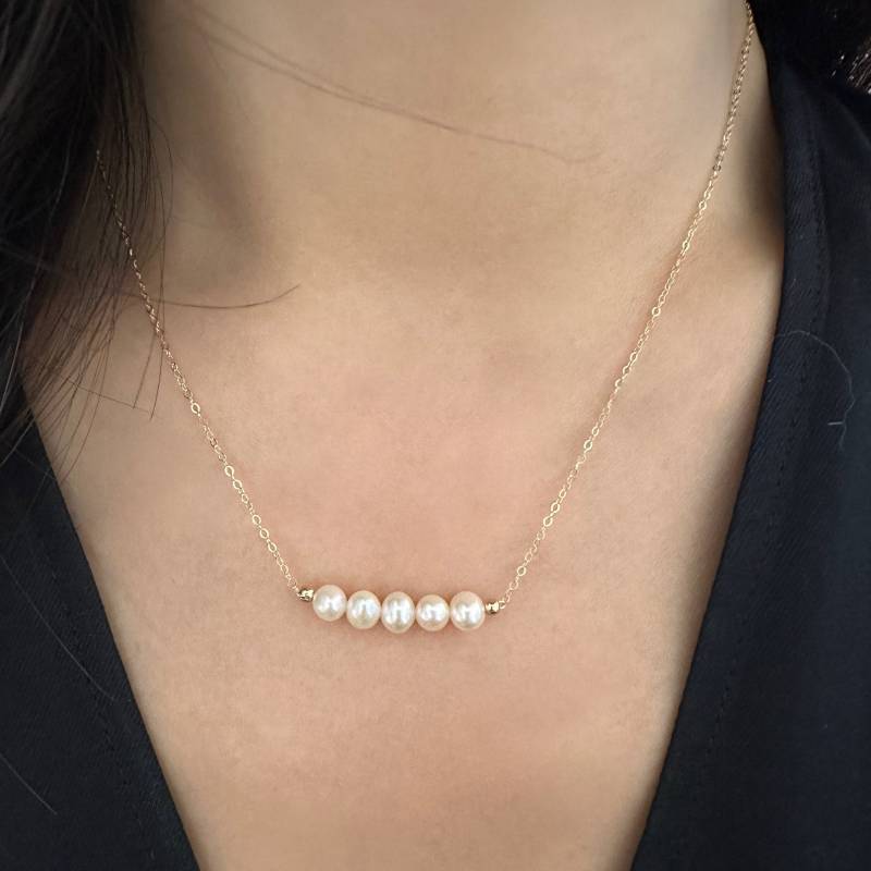 Elegante Perlenkette|5 Süßwasserperlen Und 14K Goldgefüllt O-Kette|Zierliche Halskette|Gold Filled Halskette|Goldkette von LetianStudio