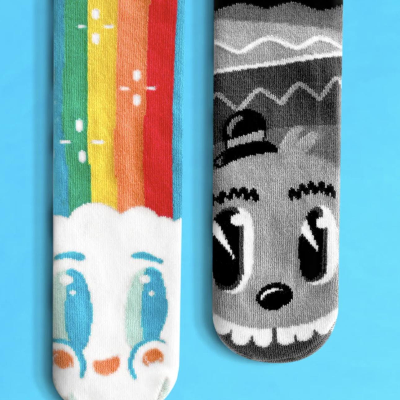 Mismatched Kindersocken Rainbowface & Mr. Greychrippersocken von LetsBePalsSocks