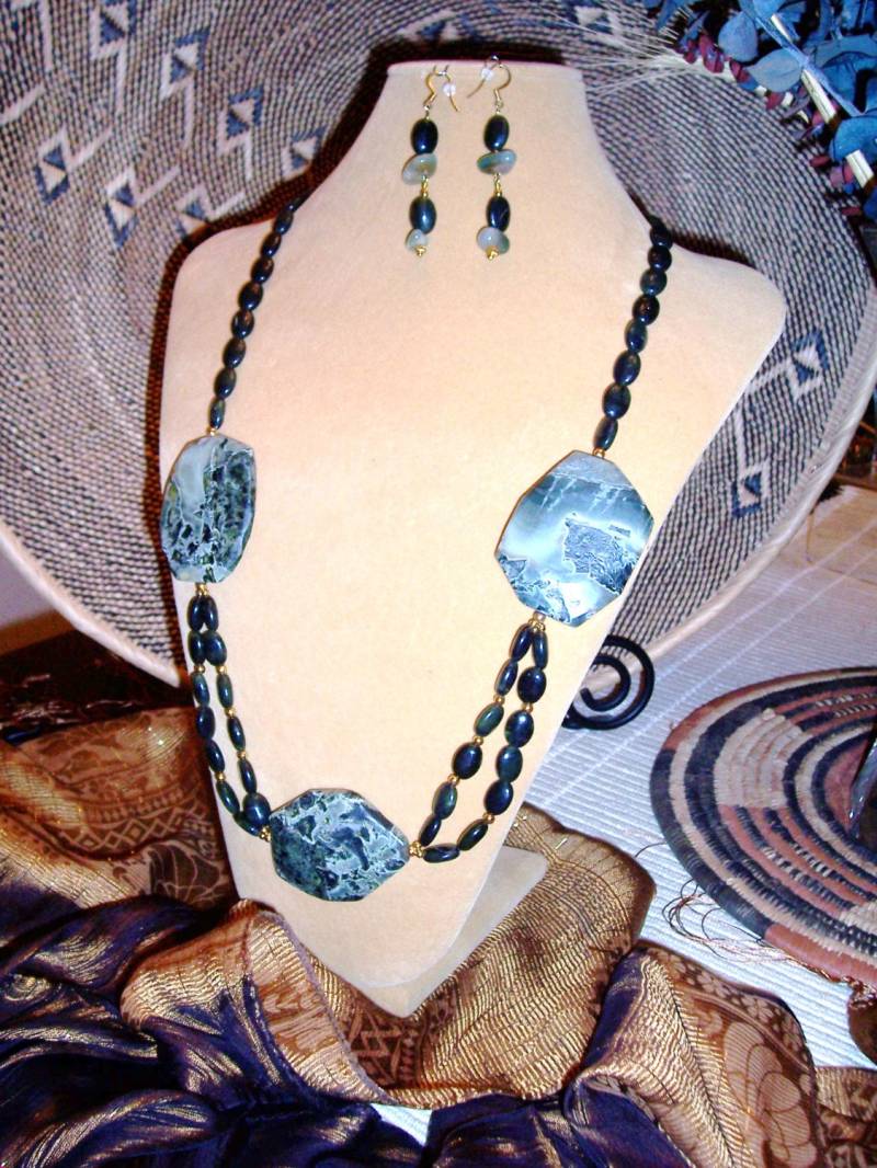 Green Kamababa Jasper, Moos Achat & 14K Gold Bead-Kette/Ohrring Set Green Kamababa Jasper, Moos Achat & 14K Gold Bead-Kette/Ohrring Set von LetsGetStonedJewelry