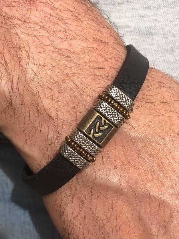 Herren Lederarmband, Leder-Armband/Leder Armband Mit Metall-Designs Herren Lederarmband, Leder-Armband/Leder Armband Mit Metall-Designs von Letsbrace007