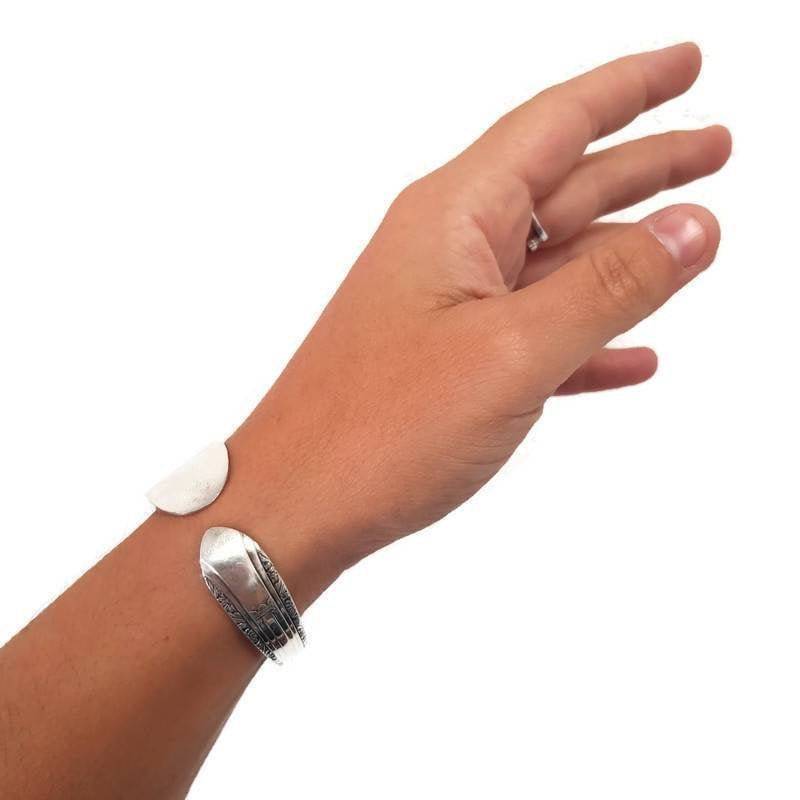 Antikes Besteckarmband. Frühlingsöffnung Aus Versilbertem Besteckschmuck Antikes Besteckarmband. Frühlingsöffnung Aus Versilbertem Besteckschmuck von LetySilverware