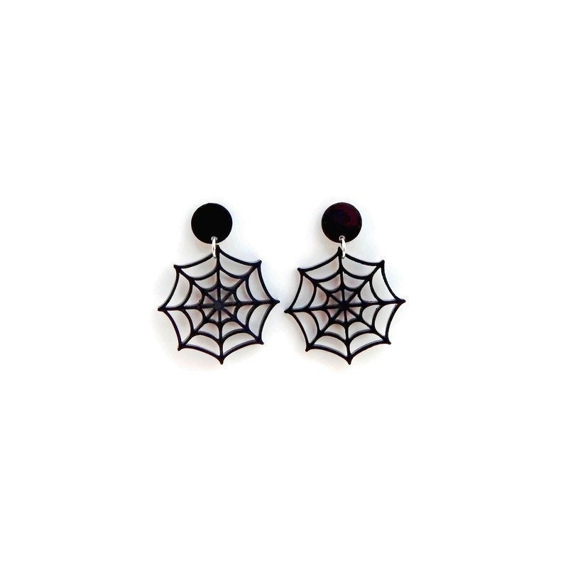 Schwarze Spinnennetz Ohrringe Gruseliger Halloween Schmuck Aus Acryl von LevanterCo
