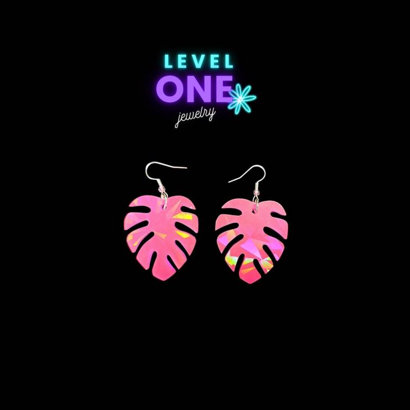 Ohrringe Blattform Neon Pink Schwarzlicht Ohrringe Blattform Neon Pink Schwarzlicht von LevelOneJewelry