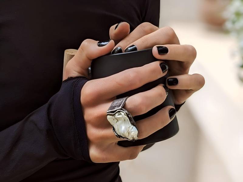 Großer Perlen-Ring Oxidiertes Sterlingsilber, Natürliche Perle, Handgefertigter Schmuck von LevenExclusive